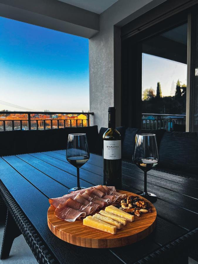 Giannel Luxury 1 Apartment *