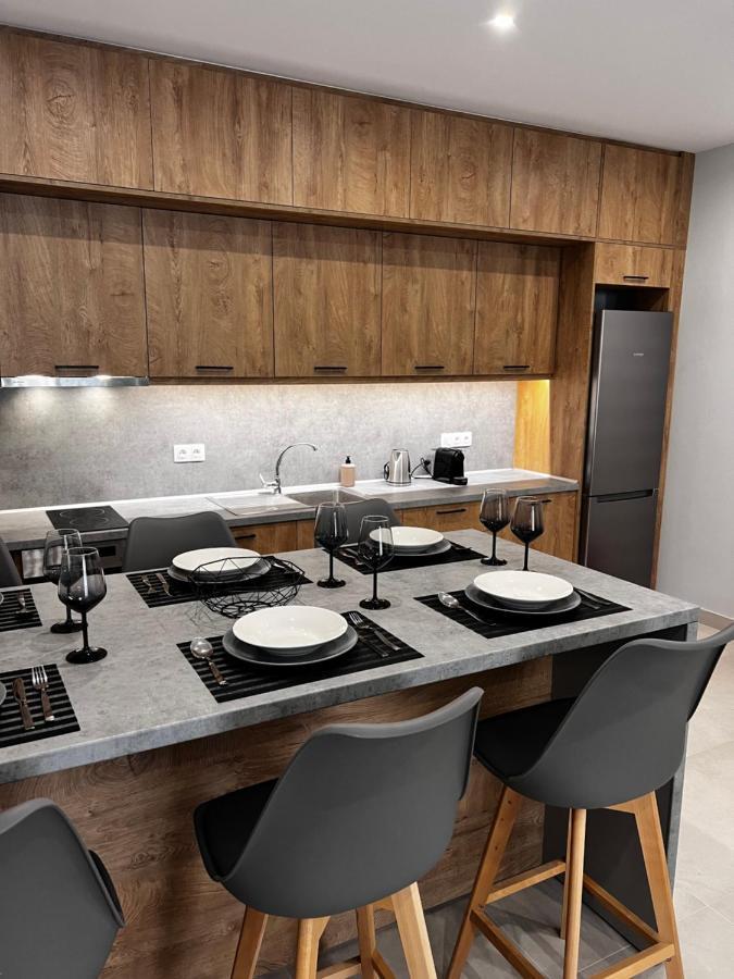 Giannel Luxury 1 Apartment *